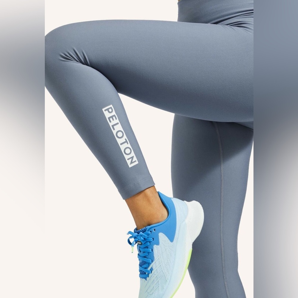 Peloton Cadence Women Legging’s Color: Blue Size Small